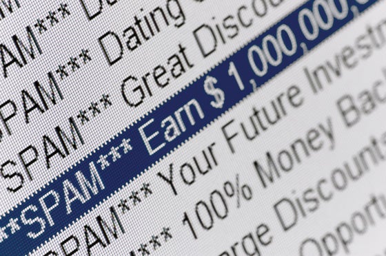 4 Common Online Credit Card Scams (And How You Can Avoid Them)