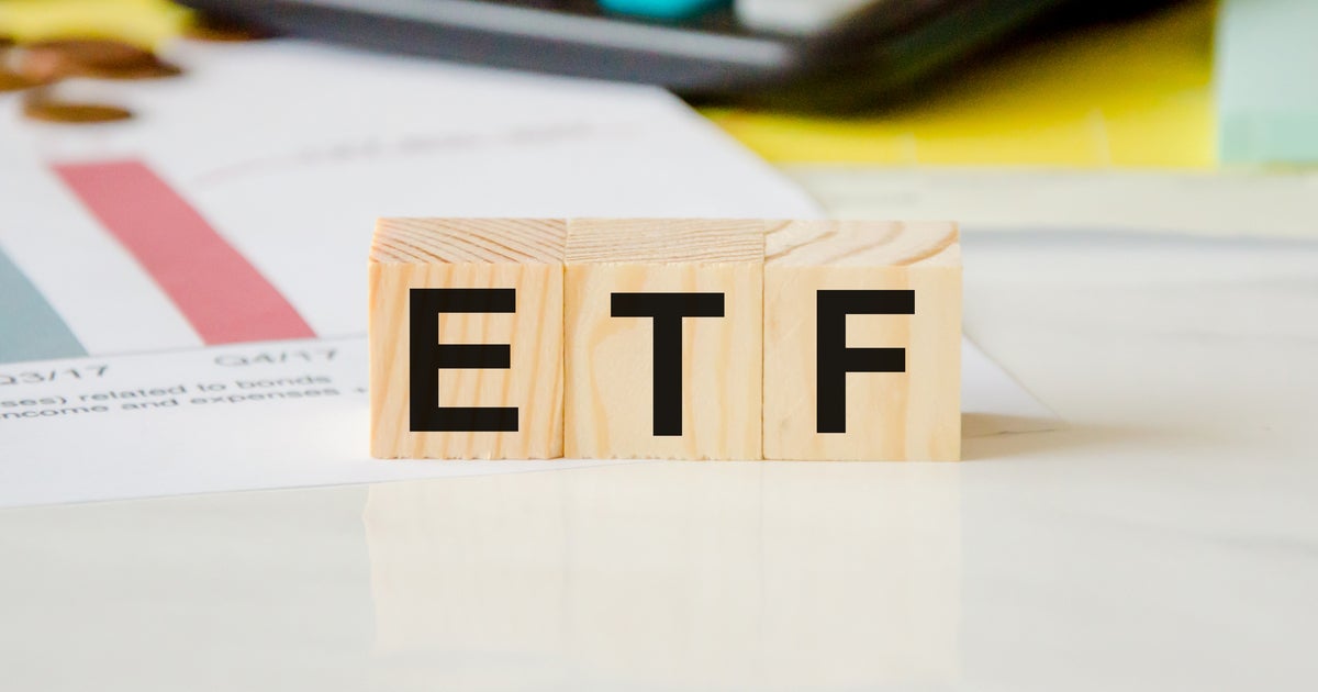 Hedged vs. Unhedged ETFs Which Is Better? Canstar